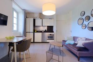 Appartements Private furnished apartment with all comfort in a furnished residence : photos des chambres