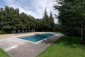 Appartements Private furnished apartment with all comfort with a garden & swimming pool : photos des chambres