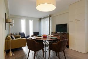 Appartements Private furnished apartment with all comfort in a green space with pool : photos des chambres