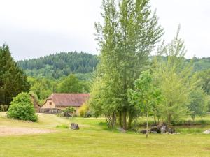 Maisons de vacances Mountain Holiday Home in Lacapelle Marival : photos des chambres