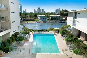 ULTIQA Freshwater Point Resort Broadbeach