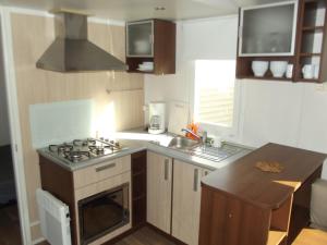 Maisons de vacances Mobile Home 4 people with air conditioning and heating 2 bedrooms : photos des chambres