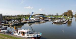 Bateaux-hotels Hausboote in Niderviller : photos des chambres