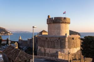 Apartment & Rooms Ivušić