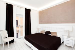 Classic Double or Twin Room room in Town House Fontana Di Trevi