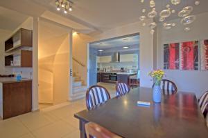 Cabanavillas Rio by PosarelliVillas