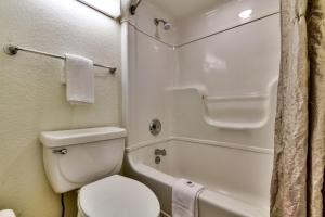 Queen Room with Two Queen Beds and Micro Fridge room in Motel 6-Irving TX - Dallas