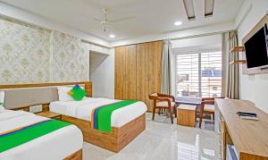 Treebo Chandraprasth Residency