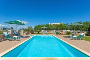Villa Antina by PosarelliVillas