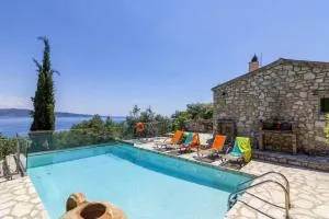 Scirocco & Folitsa Villas - Agnítsini