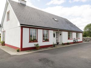 Lough Mask Road Fishing Lodge, Cong