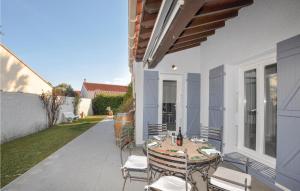 Maisons de vacances Beautiful Home In Baixas With 4 Bedrooms, Wifi And Private Swimming Pool : photos des chambres