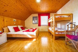 Farm Stay Trlej