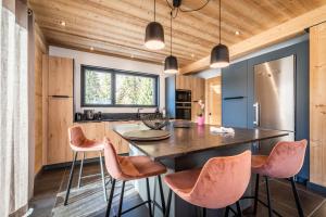 Chalets Chalet Azobe Morzine - by EMERALD STAY : photos des chambres