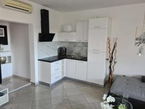 Villa Meli - Apartments mit Meerblick