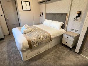 Blue Bell Lodge with Hot Tub Malton