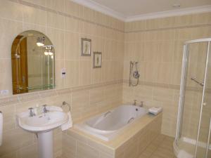 Cashen Course House V31 RR40