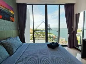PD D’Wharf Amazing Seaview Suite 9 (Up to 6 Pax) - Kampong Arab