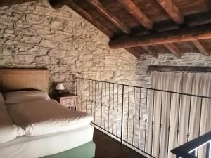 Deluxe Room (2 Adults + 1 Child)