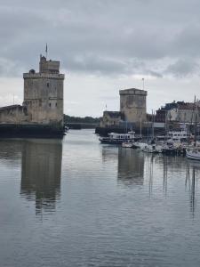 Maisons de vacances L'ARONDE GITES 