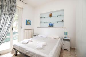 Casa Vacanze Marcelli51 - Le Grotte Rooms & Apartments