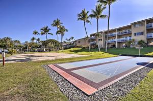 Kailua-Kona Condo with Resort Amenities Access!