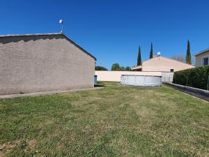 Maisons de vacances Holiday Home in Saint Geni s de Fontedit with a private pool : photos des chambres