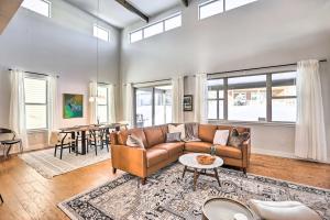 Hike and Ski Stunning Home with Hot Tub in Granby!