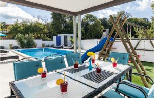 Gorgeous Home In Pula With Outdoor Swimming Pool