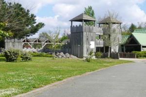 Maisons de vacances Maison confortable a Hourtin 45 m² avec piscine partagee sur place ! : photos des chambres