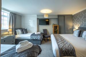 Classic Quadruple Room room in Gloucester House