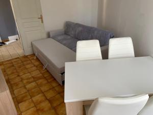 Appartements Charmant T2 au 1er dans residence avec parc arbore : photos des chambres