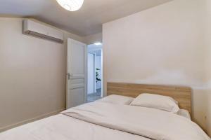 Appartements LE NID DOUILLET TOPDESTINATION-BOURG - Centre ville - 3 etoiles : photos des chambres