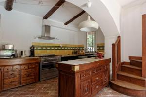 Villas Charming farmhouse in a quiet area with a parking in the courtyard : photos des chambres