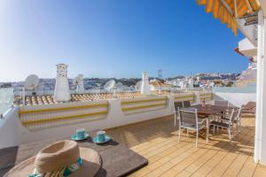 Old Town Beach Apartments