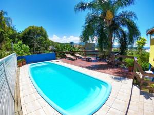 Casa Vista Privilegiada: Piscina e Conforto