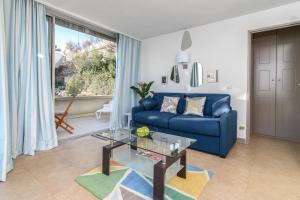 Appartements Air-Conditioned Apartment With Sea View Furnished Terrace & Parking : photos des chambres