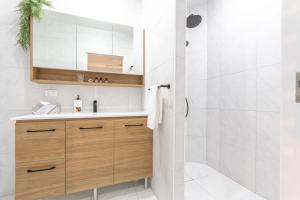 Birds n Bloom Cottages