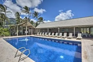 Hawaii Haven Condo with Community Pool, Ocean Views - Ualapue