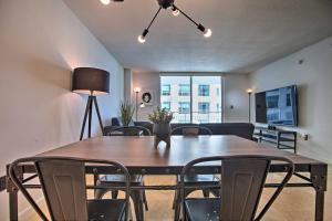 Waterfront Condo with View about 6 Miles to South Beach!