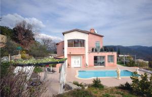 Gorgeous Home In Les Adrets With Wifi