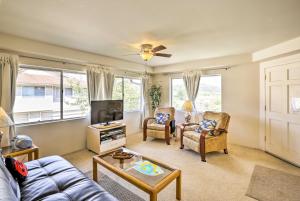 Kapolei Condo with Lanai and Pool Access - Near Beach!