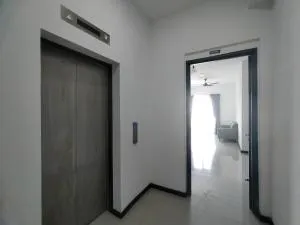 D'calton private lift n seaview Hsty - Kampong Telok Jawa