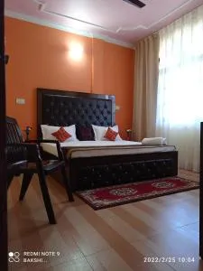 Bakshi Home Stay - Jogindarnagar