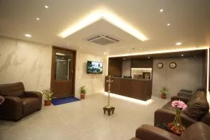 GRAND GANPAT - Arcot