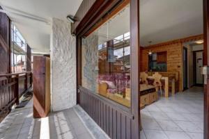 Appartements Studio with balcony in the center of the village : photos des chambres