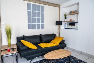 Appartements Le 4midable - Chaleureux 2 pieces : photos des chambres