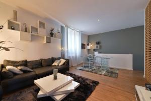 Maisons de vacances Air-Conditioned Furnished Townhouse With 2 Bedrooms : photos des chambres