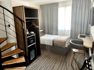 Hotels Quality Hotel Toulouse Centre : Chambre Simple avec Salle de Bains en Duplex
