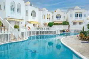 Large house with garden and direct access to the pool - Callao Salvaje